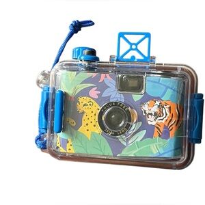 underwater camera - blue accents sunnylife brand - NWOT